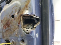 CERRADURA PUERTA DELANTERA DERECHA A2087200435 