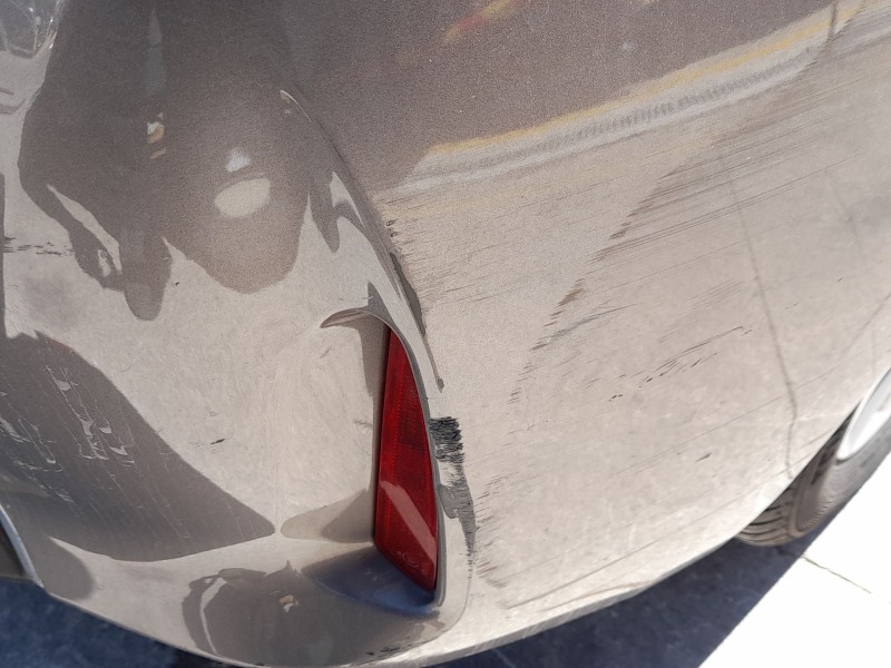 Recambio de paragolpes trasero para toyota auris (_e18_) 1.4 d-4d (nde180_) referencia OEM IAM 5215902997  