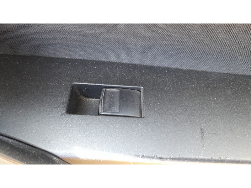 Recambio de mando elevalunas delantero derecho para toyota auris (_e18_) 1.4 d-4d (nde180_) referencia OEM IAM 848100D030  