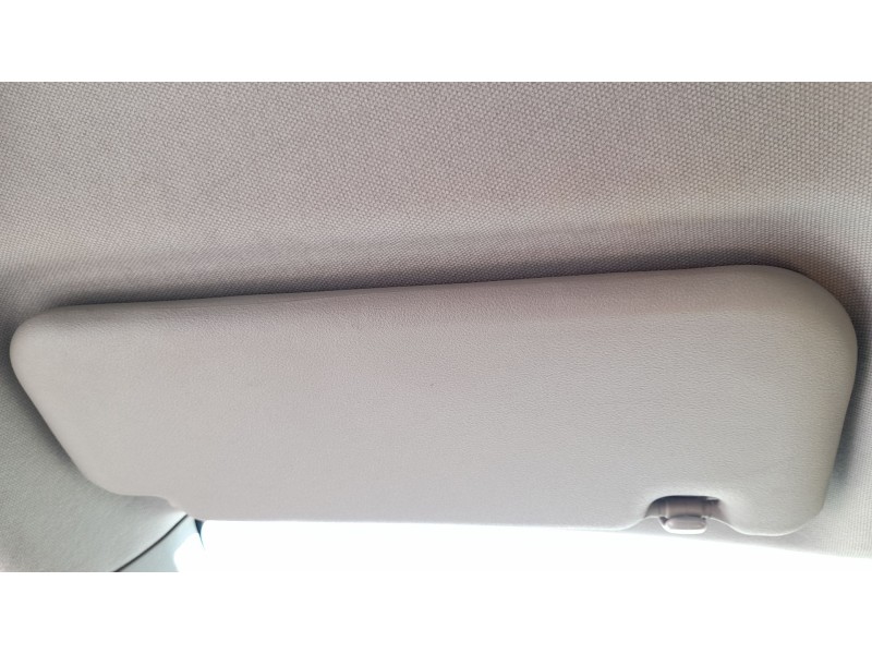 Recambio de parasol izquierdo para toyota auris (_e18_) 1.4 d-4d (nde180_) referencia OEM IAM 743200D600B1  