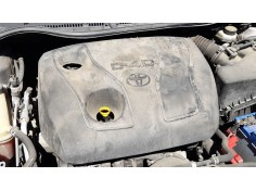 Recambio de tapa motor para toyota auris (_e18_) 1.4 d-4d (nde180_) referencia OEM IAM 126110N080  