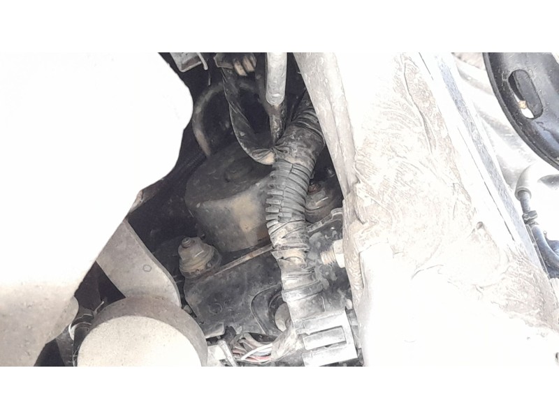 Recambio de abs para toyota auris (_e18_) 1.4 d-4d (nde180_) referencia OEM IAM 4405002670  