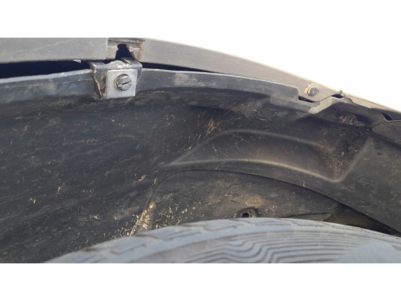 Recambio de plastico pase rueda del. izq. para toyota auris (_e18_) 1.4 d-4d (nde180_) referencia OEM IAM 5387602460  