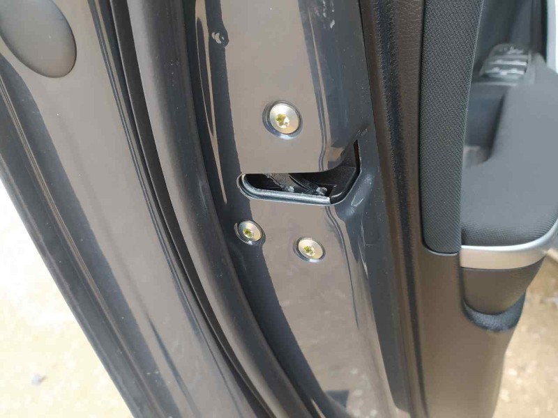 Recambio de cerradura puerta delantera izquierda para kia xceed drive referencia OEM IAM 81310J7010  