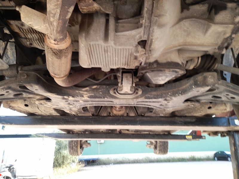 Recambio de puente delantero para daewoo kalos (klas) 1.4 referencia OEM IAM 96834085  