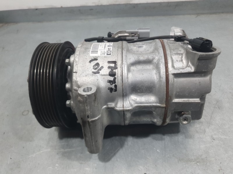 Recambio de compresor aire acondicionado para renault megane iv hatchback (b9a/m/n_) 1.2 tce 130 (b9mr) referencia OEM IAM 92600