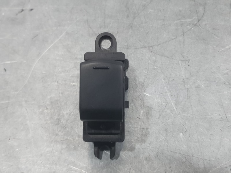 Recambio de mando elevalunas delantero derecho para nissan qashqai i (j10, nj10) 2.0 dci a las 4 ruedas referencia OEM IAM 25411