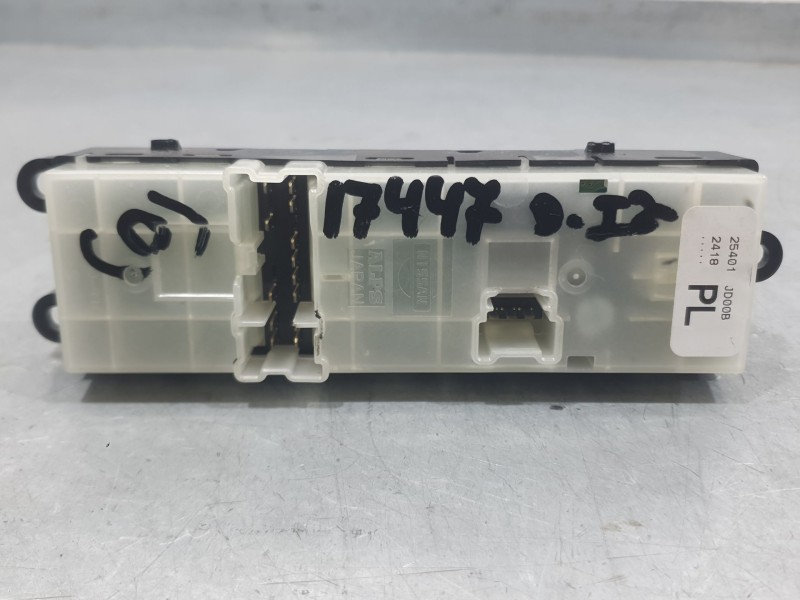 Recambio de mando elevalunas delantero izquierdo para nissan qashqai i (j10, nj10) 2.0 dci a las 4 ruedas referencia OEM IAM 254