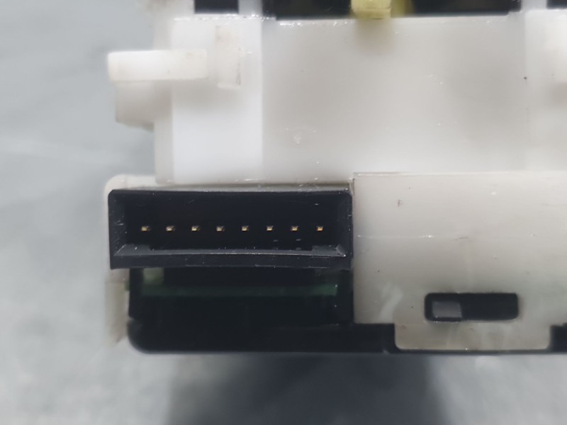 Recambio de mando luces para nissan qashqai i (j10, nj10) 2.0 dci a las 4 ruedas referencia OEM IAM 25540JD03A 8905SD 25540JD01A