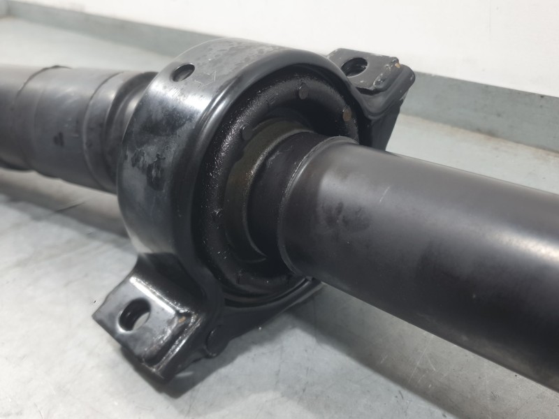 Recambio de transmision central para nissan qashqai i (j10, nj10) 2.0 dci a las 4 ruedas referencia OEM IAM 37000BR51A  