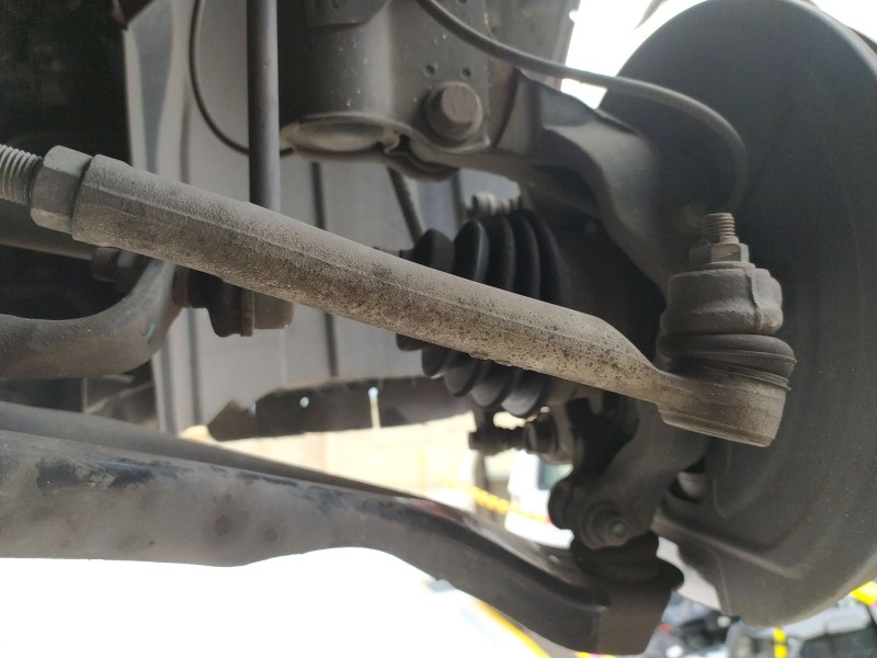 Recambio de mangueta delantera derecha para nissan leaf (ze0) electric referencia OEM IAM 400141KK0A  