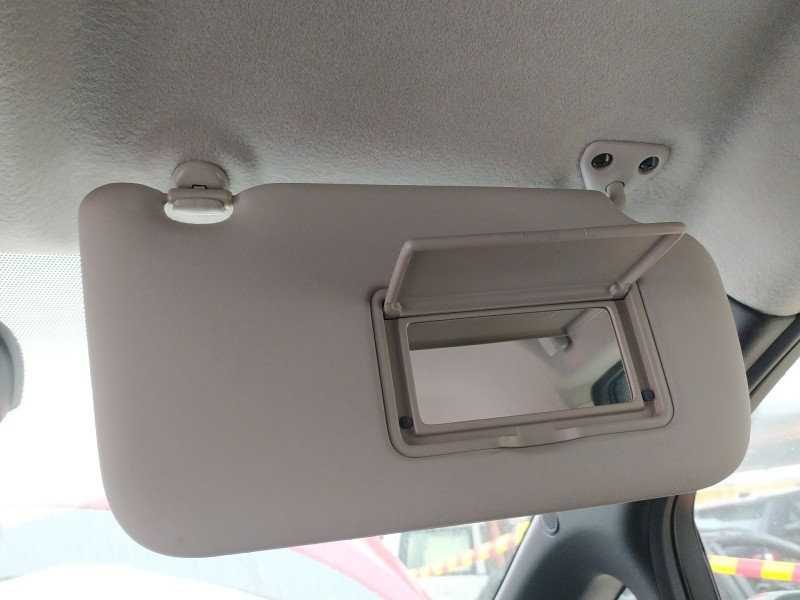 Recambio de parasol derecho para nissan leaf (ze0) electric referencia OEM IAM 964003NL9D  