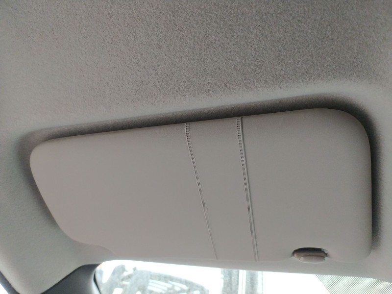 Recambio de parasol izquierdo para nissan leaf (ze0) electric referencia OEM IAM 964013NL0D  