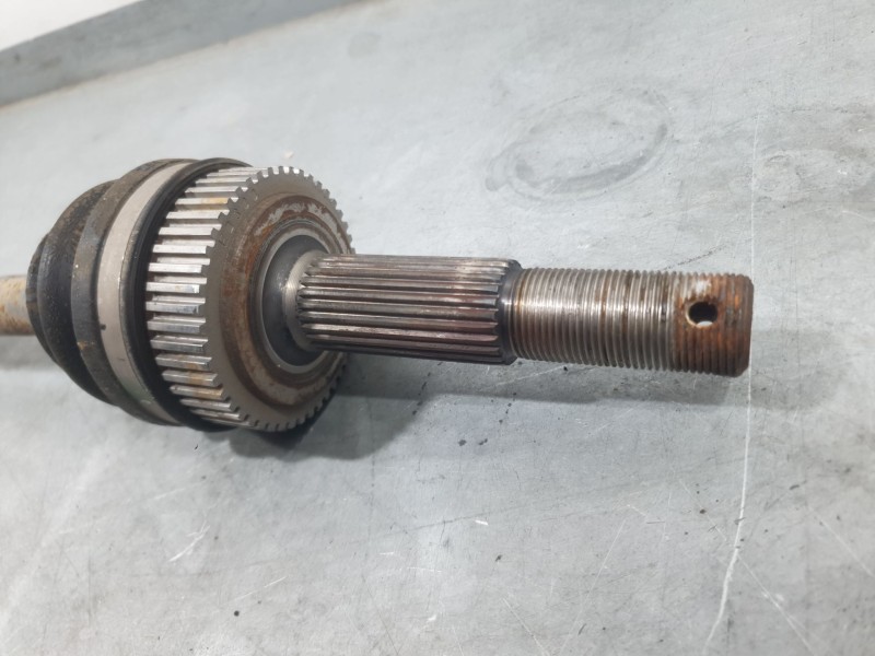 Recambio de transmision trasera izquierda para nissan qashqai i (j10, nj10) 2.0 dci a las 4 ruedas referencia OEM IAM 39600JD60B