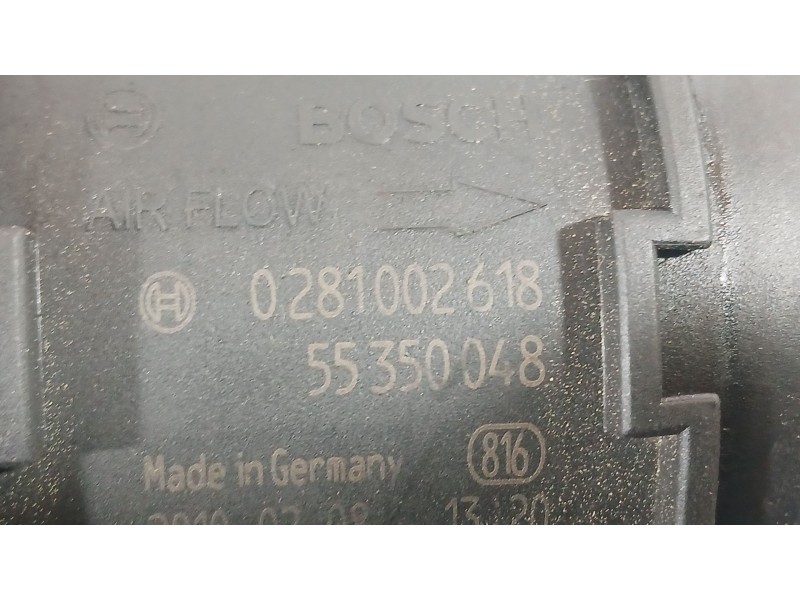 Recambio de caudalimetro para chevrolet captiva (c100, c140) 2.0 d 4wd referencia OEM IAM 55350048 BOSCH 0281002618