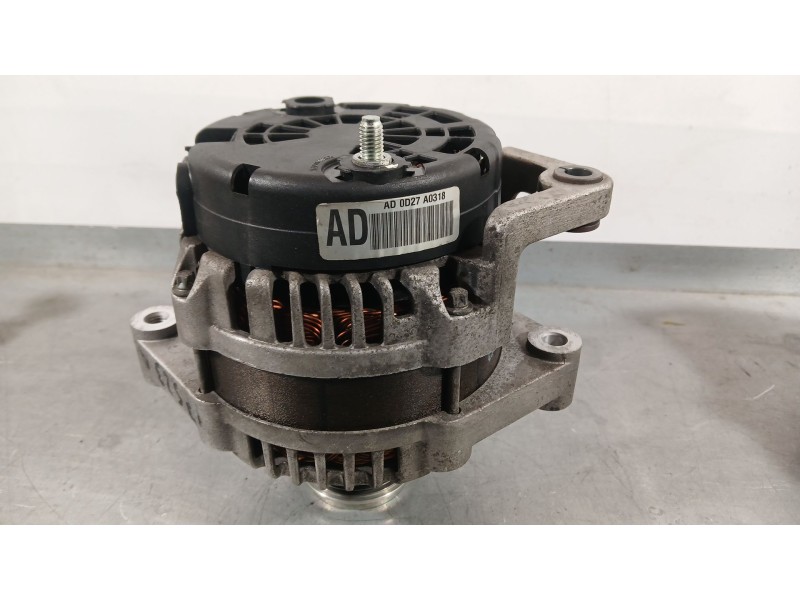 Recambio de alternador para chevrolet captiva (c100, c140) 2.0 d 4wd referencia OEM IAM 96866018  AD0D27A0318