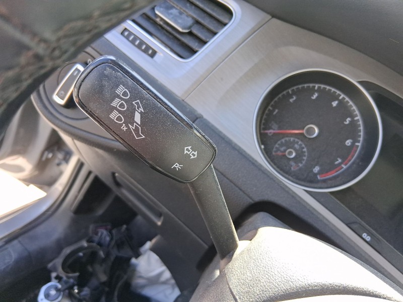 Recambio de mando luces y limpia para volkswagen golf vii (5g1, bq1, be1, be2) 1.4 tsi referencia OEM IAM 5Q0953513PIG  