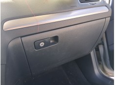 Recambio de guantera para volkswagen golf vii (5g1, bq1, be1, be2) 1.4 tsi referencia OEM IAM 5G1857114H82V  