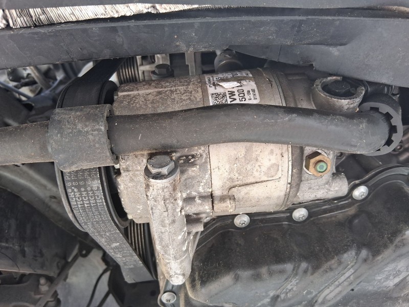 Recambio de compresor aire acondicionado para volkswagen golf vii (5g1, bq1, be1, be2) 1.4 tsi referencia OEM IAM 5Q0820803K  
