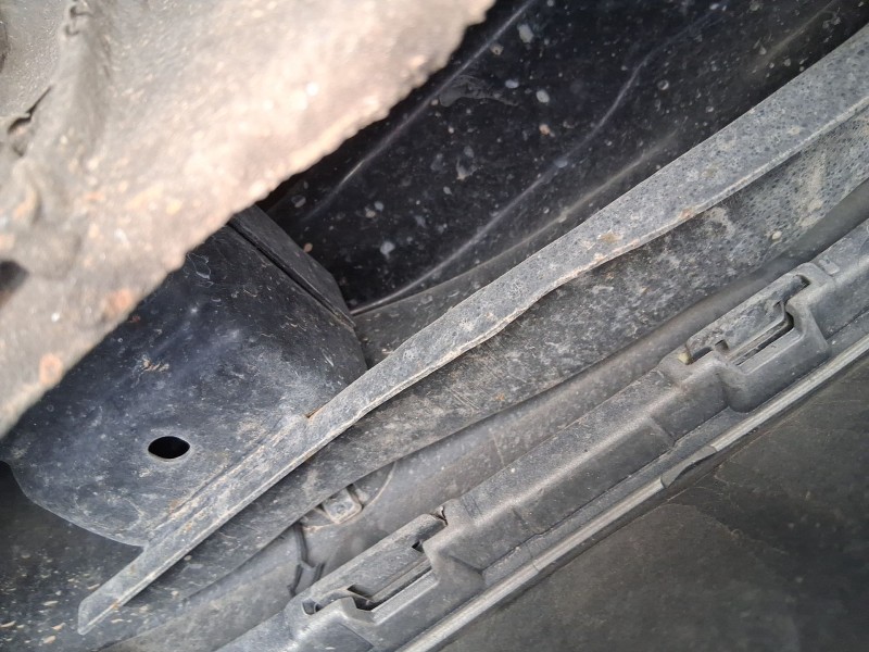 Recambio de refuerzo paragolpes trasero para volkswagen golf vii (5g1, bq1, be1, be2) 1.4 tsi referencia OEM IAM 5GE807251  