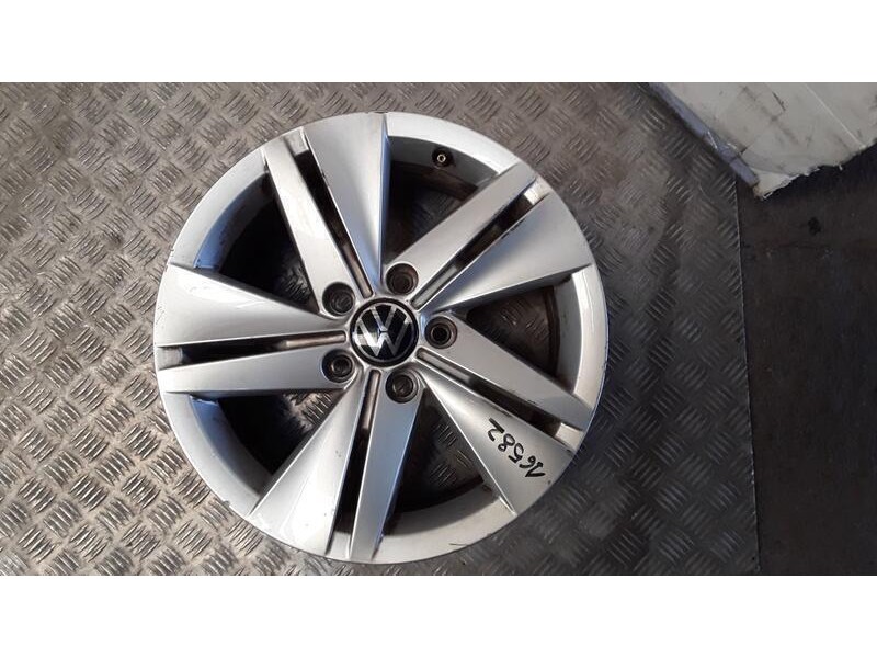 Recambio de juego llantas aluminio para volkswagen golf viii (cd1, da1) 1.0 tsi referencia OEM IAM 7X16 5 TORN ET48 ALUMINIO ROZ
