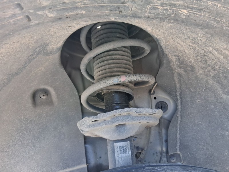 Recambio de amortiguador delantero izquierdo para volkswagen golf vii (5g1, bq1, be1, be2) 1.4 tsi referencia OEM IAM 5Q0413023H