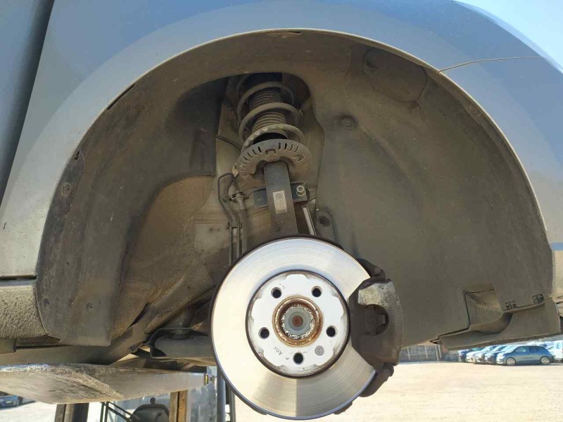 Recambio de plastico pase rueda del. dch. para skoda fabia ambition referencia OEM IAM 6V0809958C  