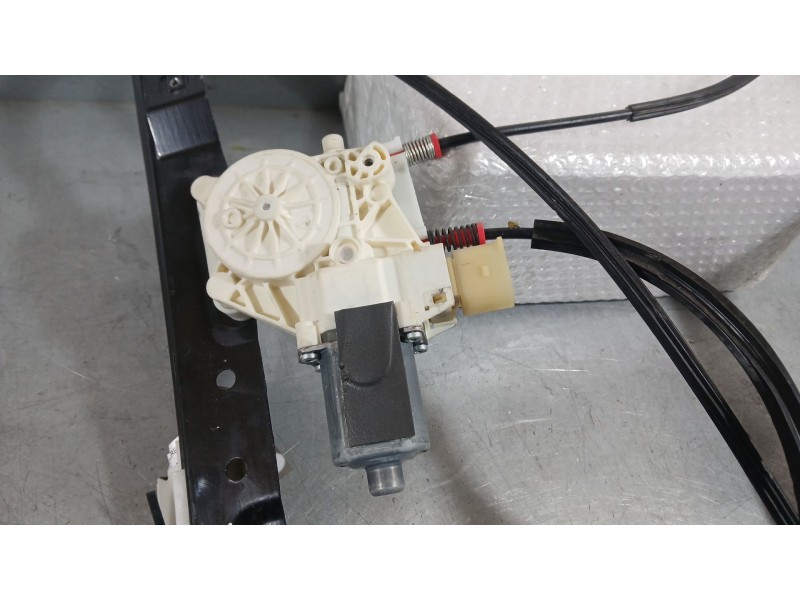 Recambio de elevalunas delantero derecho para ford galaxy (ca1) ghia referencia OEM IAM 1881247 MONTADO EN PUERTA ELECTRICO