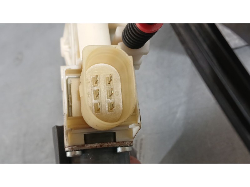 Recambio de elevalunas delantero derecho para ford galaxy (ca1) ghia referencia OEM IAM 1881247 MONTADO EN PUERTA ELECTRICO