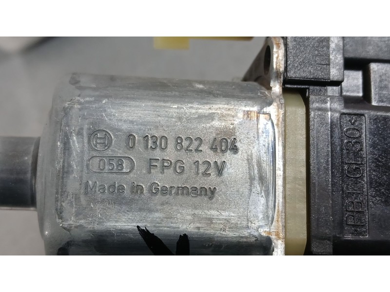 Recambio de motor elevalunas delantero izquierdo para ford fiesta (cb1) ambiente referencia OEM IAM   