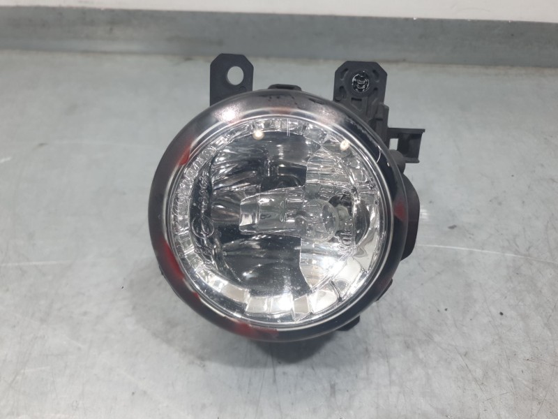Recambio de faro antiniebla izquierdo para nissan leaf (ze0) electric referencia OEM IAM 261503NA0A 89209182 VALEO