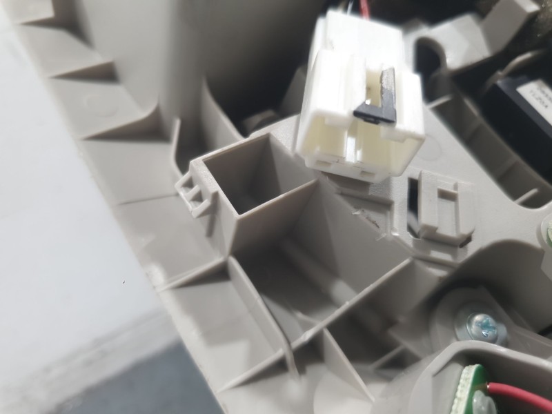 Recambio de luz interior para nissan leaf (ze0) electric referencia OEM IAM 26430C991A  