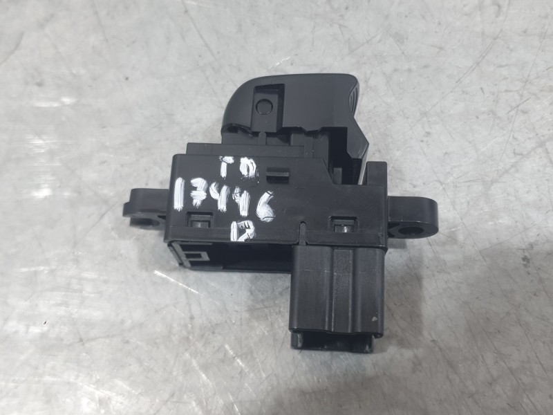 Recambio de mando elevalunas trasero derecho para nissan leaf (ze0) electric referencia OEM IAM 254111KL5A  