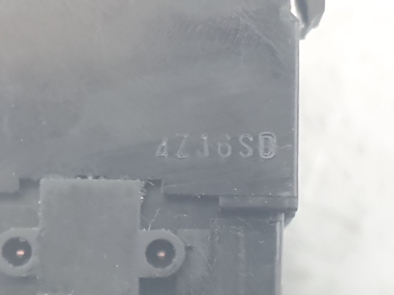 Recambio de mando retrovisor para nissan leaf (ze0) electric referencia OEM IAM 255701AA0A 4ZJ6SD 