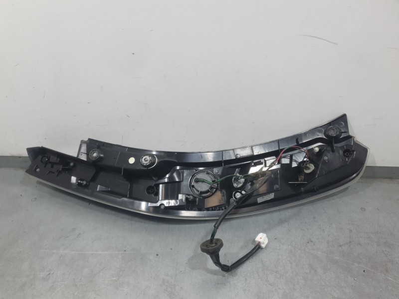 Recambio de piloto trasero derecho para nissan leaf (ze0) electric referencia OEM IAM 265503NL0B  