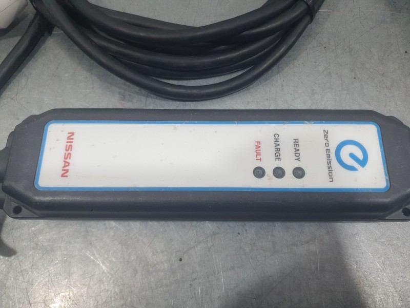 Recambio de cargador bateria para nissan leaf (ze0) electric referencia OEM IAM 296903NL6E  