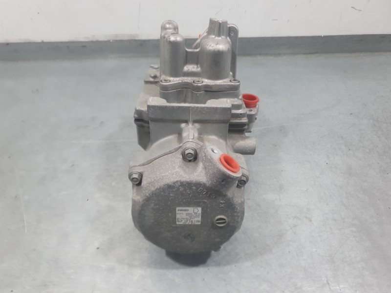 Recambio de compresor aire acondicionado para nissan leaf (ze0) electric referencia OEM IAM 926003NF0A 0422000683 DENSO
