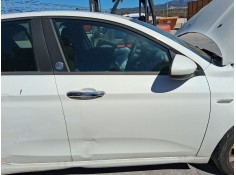 PUERTA DELANTERA DERECHA 52204529 TOCADA 