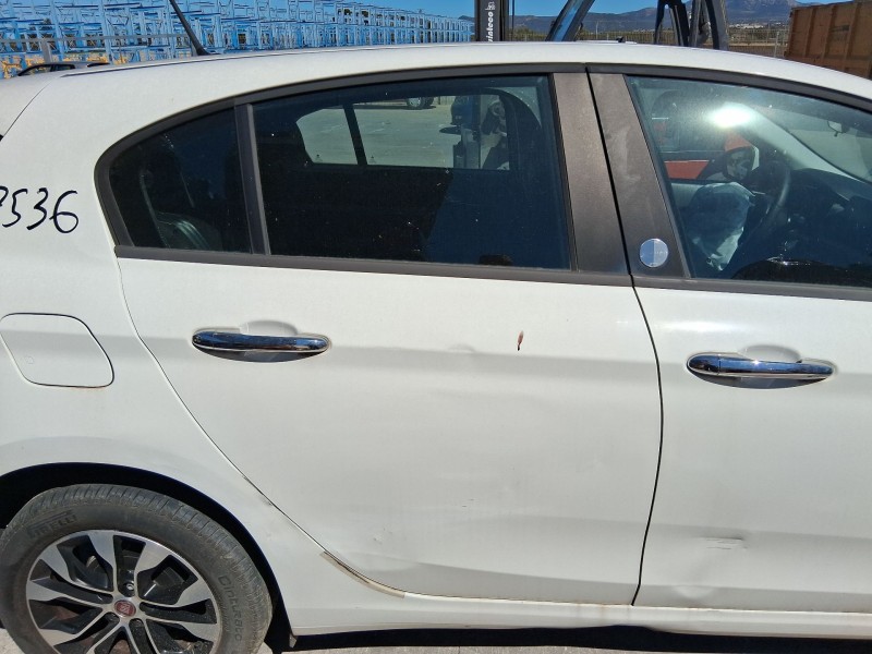 Recambio de puerta trasera derecha para fiat tipo hatchback (356_, 357_) 1.3 d (356hxh1a) referencia OEM IAM 52161630 TOCADA 