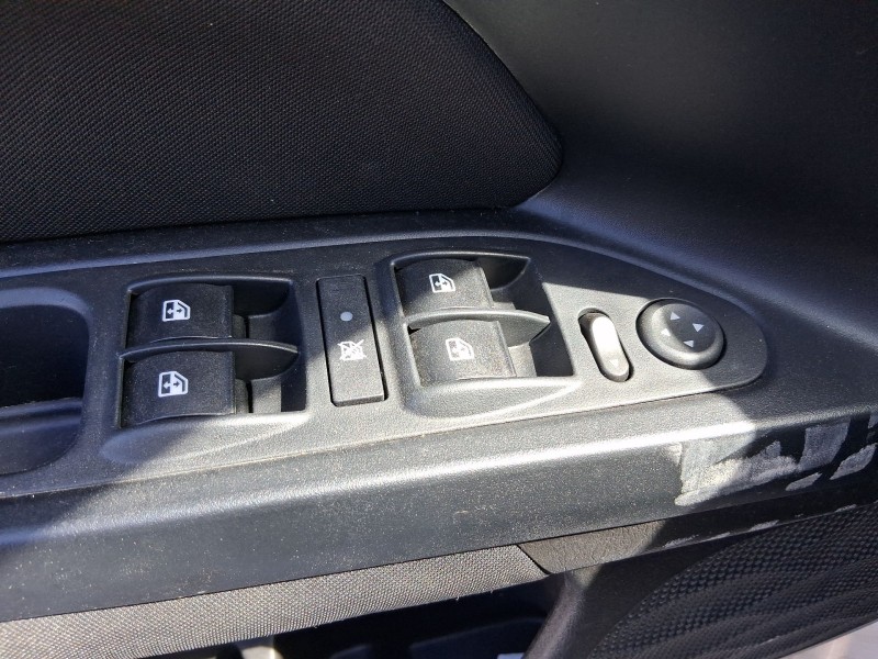 Recambio de mando elevalunas delantero izquierdo para fiat tipo hatchback (356_, 357_) 1.3 d (356hxh1a) referencia OEM IAM 73563