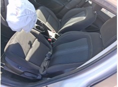 ASIENTO DELANTERO IZQUIERDO 