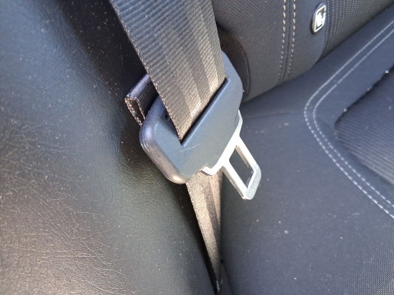 Recambio de cinturon seguridad trasero derecho para fiat tipo hatchback (356_, 357_) 1.3 d (356hxh1a) referencia OEM IAM 7356829