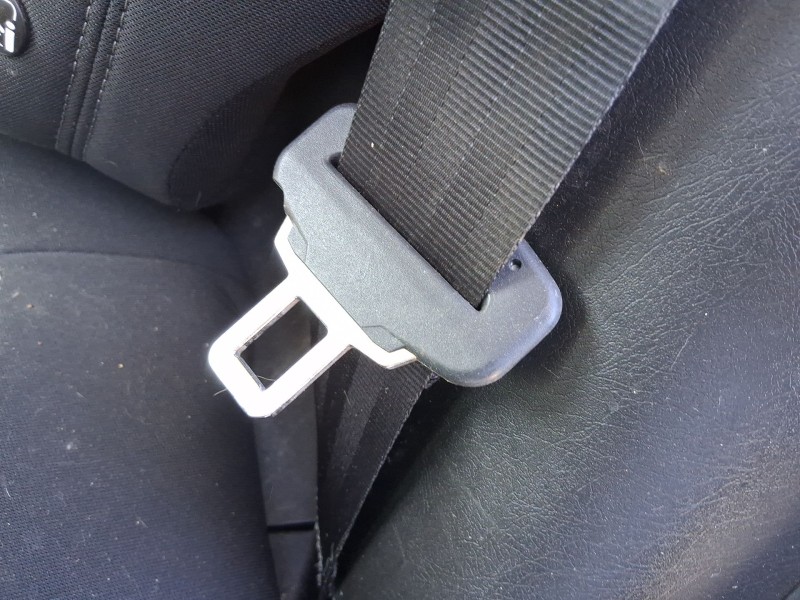 Recambio de cinturon seguridad trasero izquierdo para fiat tipo hatchback (356_, 357_) 1.3 d (356hxh1a) referencia OEM IAM 73563