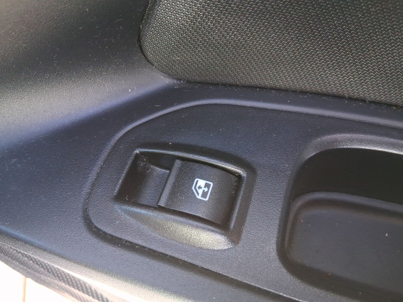 Recambio de mando elevalunas trasero derecho para fiat tipo hatchback (356_, 357_) 1.3 d (356hxh1a) referencia OEM IAM 735664630