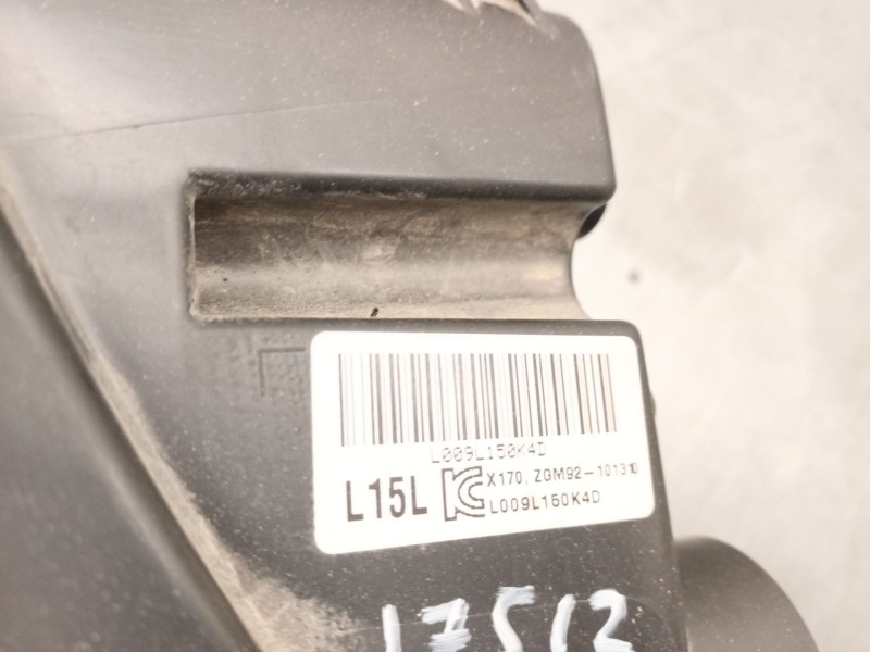 Recambio de faro izquierdo para ssangyong tivoli 1.5 referencia OEM IAM 8310135000  