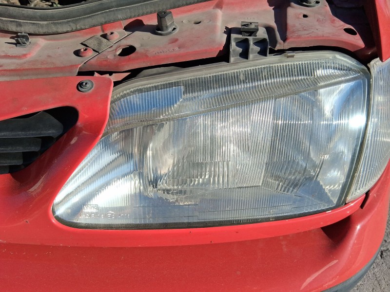 Recambio de faro izquierdo para renault megane i (ba0/1_) 1.4 e (ba0e, ba0v) referencia OEM IAM 260605784R  