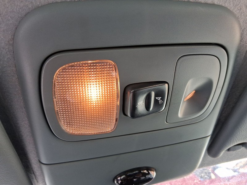 Recambio de luz interior para renault megane i (ba0/1_) 1.4 e (ba0e, ba0v) referencia OEM IAM 7701041354  