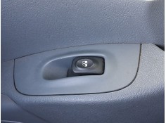 Recambio de mando elevalunas delantero derecho para renault megane i (ba0/1_) 1.4 e (ba0e, ba0v) referencia OEM IAM 7700838101  