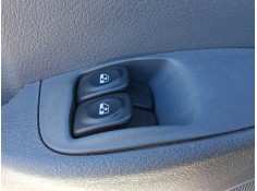 Recambio de mando elevalunas delantero izquierdo para renault megane i (ba0/1_) 1.4 e (ba0e, ba0v) referencia OEM IAM 7700838101