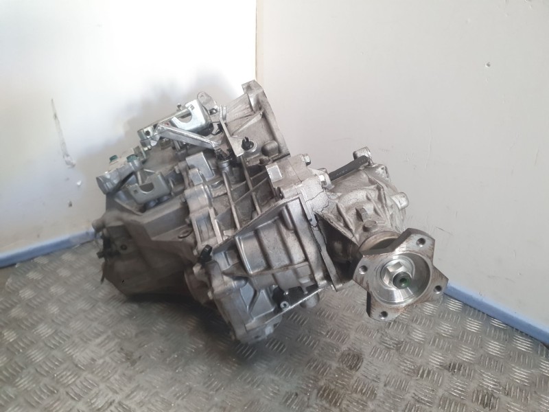 Recambio de caja cambios para nissan qashqai i (j10, nj10) 2.0 dci a las 4 ruedas referencia OEM IAM 32010JG70E 6 Velocidades CO